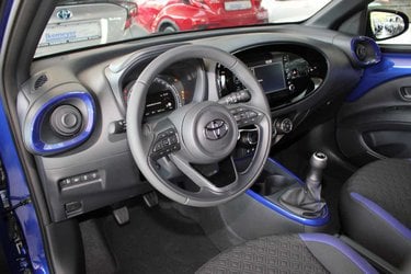 Toyota Aygo Aygo X Pulse Sitzheizung Alu Rückfahrkamera Tempomat Acc Klima Gebrauchtwagen In Paderborn
