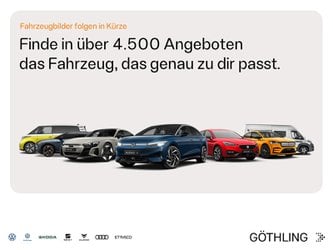 Pkw Volkswagen Golf Variant Sound Tsi 110Kw*Kamera*Led*Panorama Gebrauchtwagen In Eisenach