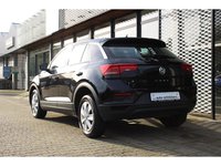 Pkw Volkswagen T-Roc T-Roc +Ahk Händlerfahrzeug Gebrauchtwagen In Geldern