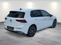 Pkw Volkswagen Golf Viii 1.5 Tsi Opf Move +Winterräder Gebrauchtwagen In Mühlhausen