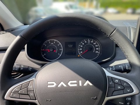 Pkw Dacia Jogger Extreme+ Tce 100 Eco-G 7-Sitzer Navi Klimaautom Shz Totwinkelassistent Rückfahrkam. Neu Sofort Lieferbar In Albstadt-Ebingen