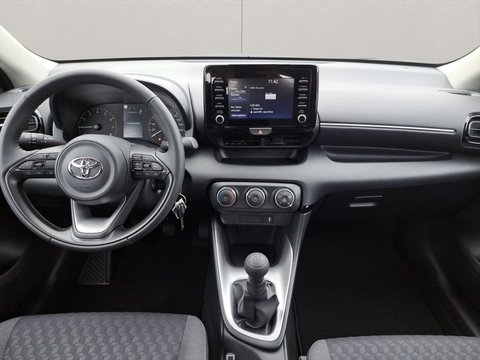Pkw Toyota Yaris Yaris Comfort+Klima+Carplay+Kamera+Sofort+Aktion Kurzzulassung In 47441 Moers
