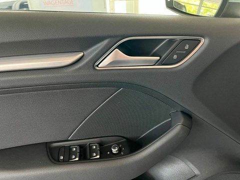 Pkw Audi A3 Sportback Quattro Sport Sh-Ahk-Assistenz+Park Gebrauchtwagen In Werl