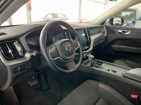 Pkw Volvo Xc60 D5 Awd Momentum Ahk+Led+Kamera+Digi+Gsd Gebrauchtwagen In Werl