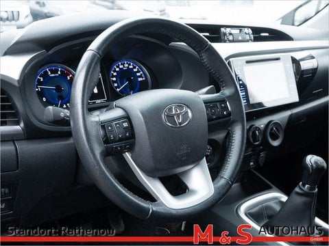 Pkw Toyota Hilux 2.4 Double Cab Comfort 4X4 Hilux Gebrauchtwagen In Rathenow