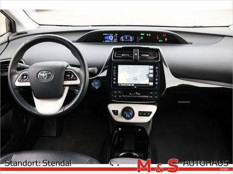 Pkw Toyota Prius 1.8 Plug-In Hybrid Executive Prius Gebrauchtwagen In Stendal