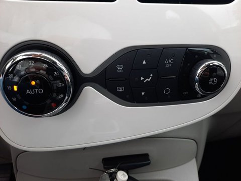 Pkw Renault Zoe Life Z.e.40*Miet-Akku*Navi*Klima*Bluetooth* Gebrauchtwagen In Leutkirch