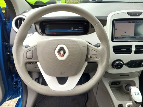 Pkw Renault Zoe Life Z.e. 22*Miet-Akku*Navi*Isofix* Gebrauchtwagen In Kempten