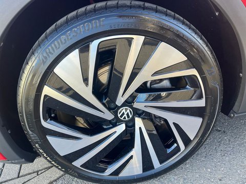 Pkw Volkswagen Id.4 Gtx 4Motion +Head-Up+Ahk+Matrix+Acc+Navi+Lm Gebrauchtwagen In Leinefelde