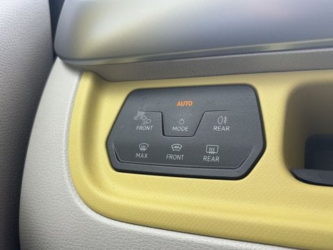 Pkw Volkswagen Id.buzz Pro +Ahk+Matrix+Navi+Acc+Klima+Kamera+Lm Gebrauchtwagen In Worbis