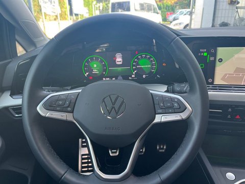 Pkw Volkswagen Golf Viii 1.5 Tsi Opf Move +Led+Acc+Navi Gebrauchtwagen In Worbis