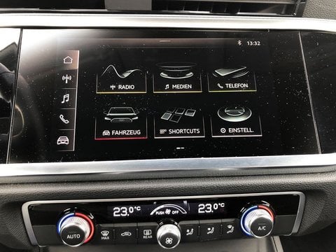 Pkw Audi Q3 Basis 35 Tfsi Led+Anhängerkupplung+Aps+Klima Gebrauchtwagen In Marne