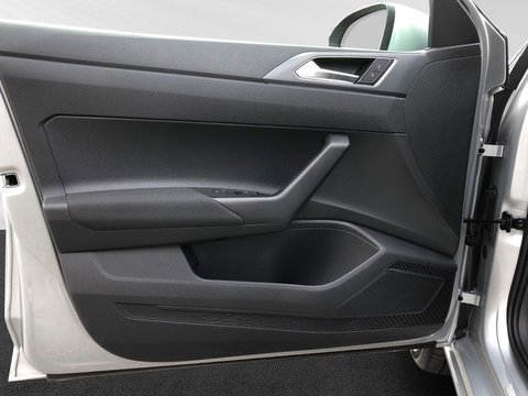 Pkw Volkswagen Taigo 1.0Tsi R-Line+Matrix+Navigation+Front Ass. Gebrauchtwagen In Marne