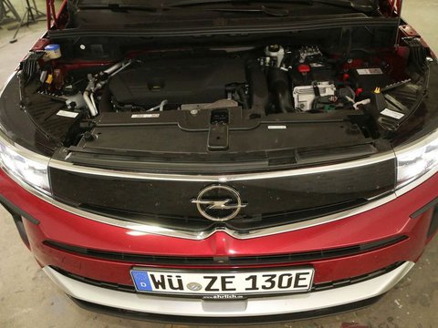 Pkw Opel Grandland Plug-In-Hybrid 1.6 Ultimate +Night V.+ Gebrauchtwagen In Würzburg