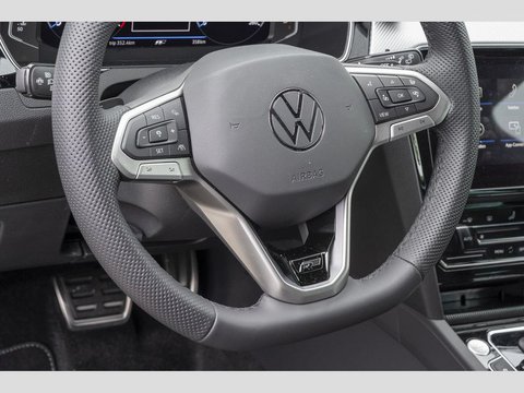 Pkw Volkswagen Passat Variant 2.0 Tdi Dsg R-Line Elegance Gebrauchtwagen In Geilenkirchen