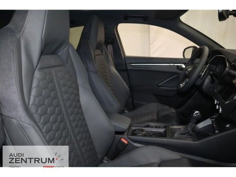 Pkw Audi Rs Q3 Sportback S Tronic Navi Pano 280 Sonos Gebrauchtwagen In Aachen