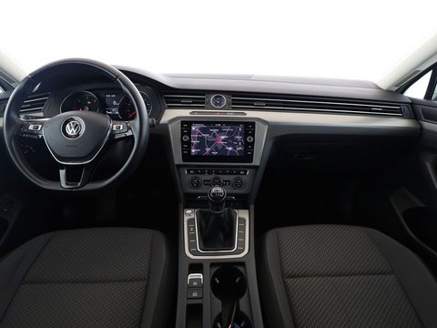 Pkw Volkswagen Passat Variant 2.0 Tdi Trendline*Pdc*Navi*Sitzheizung* Gebrauchtwagen In Buchholz
