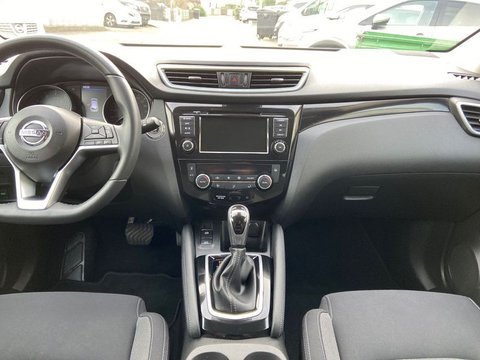 Pkw Nissan Qashqai Zama 1.3 Dig-T Dct Pano 360° Navi Sitzh Gebrauchtwagen In Gerlingen