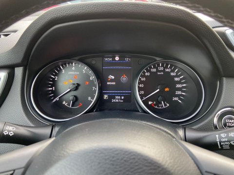 Pkw Nissan Qashqai Zama 1.3 Dig-T Dct Pano 360° Navi Sitzh Gebrauchtwagen In Gerlingen