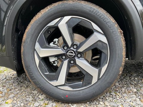Pkw Nissan Qashqai 1.3 Dig-T N-Connecta Led Navi Hud Pano Gebrauchtwagen In Gerlingen