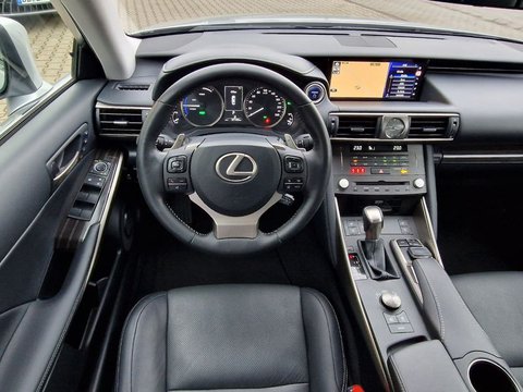 Gebrauchtwagen Bernburg Lexus IS 300 Hybrid IS 300h Luxury Line  Sitzbelüftung - DIT Halle GmbH (Bernburg)