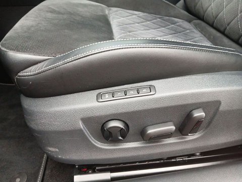 Pkw Škoda Superb Iv Combi 1.4 E-Hybrid Dsg Sport*Pano*Led*Shz* Gebrauchtwagen In Hofheim