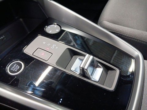 Pkw Audi A3 Limousine 35 Tfsi Advanced S Tro*Led*Virtual*Smartphone Interface*Gra*Shz*Pdc* Gebrauchtwagen In Hofheim